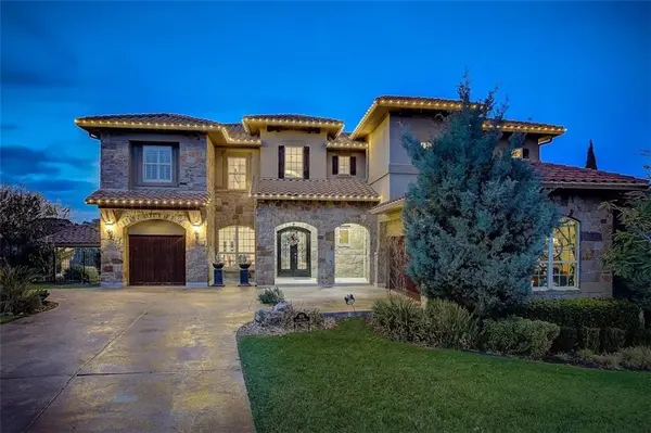 105 Lucayan CV, Lakeway, TX 78734