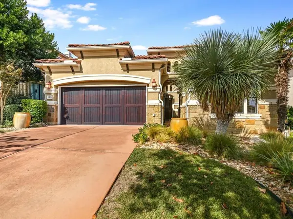 118 Desert Forest CT,  Lakeway,  TX 78738