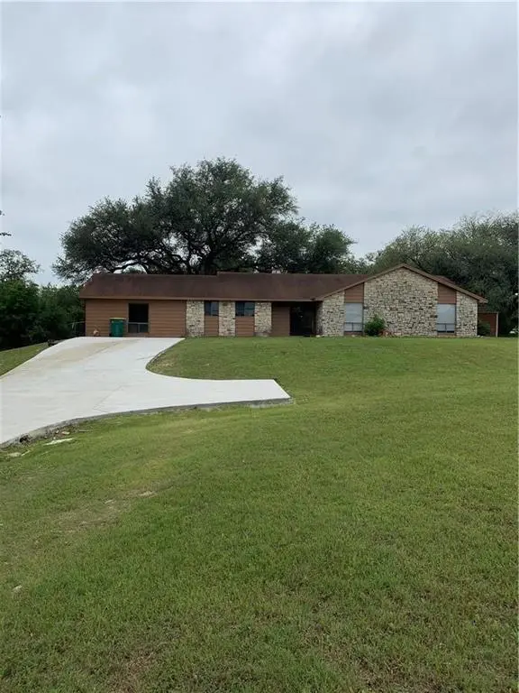 1321 Waco RD, Belton, TX 76513