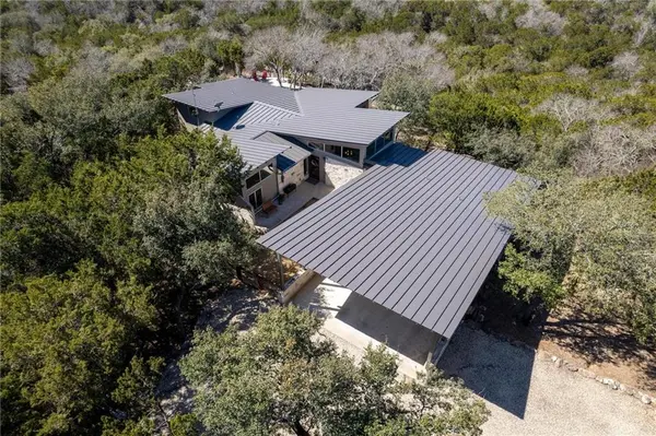 22105 Scenic Loop RD, San Antonio, TX 78255