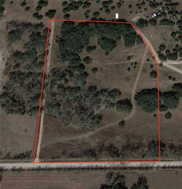 700 County Road 221,  Florence,  TX 76527