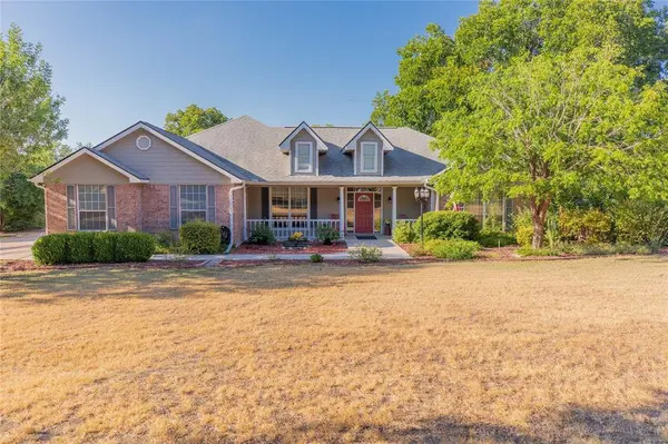 2208 Red Rock DR, Belton, TX 76513