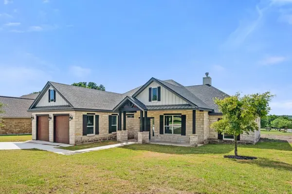 100 Travis TRL, Burnet, TX 78611