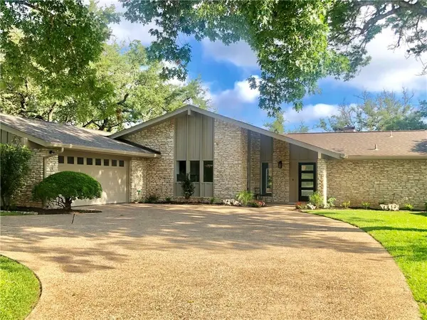 815 Vanguard ST, Lakeway, TX 78734