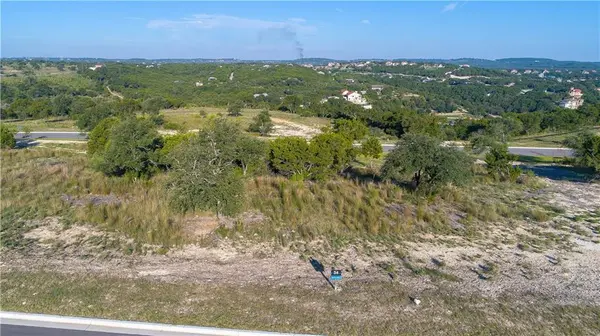 587 Vendemmia BND, Lakeway, TX 78669