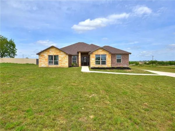 205 Stone Water LN, Jarrell, TX 76537