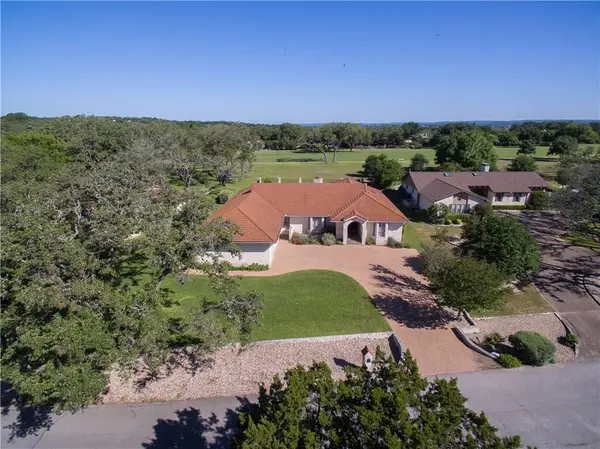 905 Vanguard ST, Lakeway, TX 78734