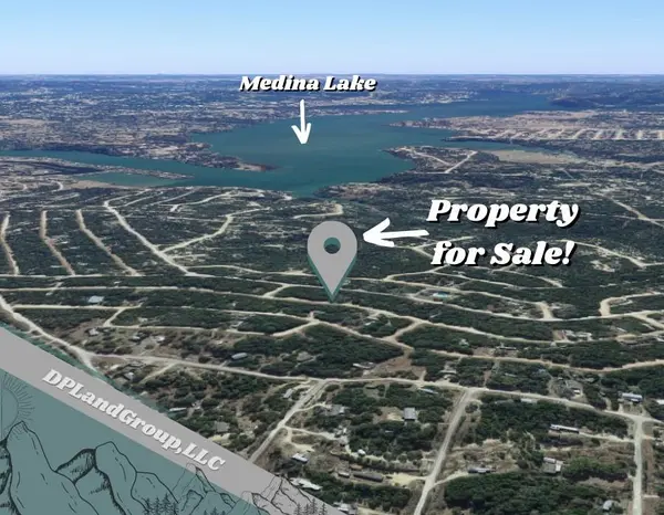 798 Scenic DR,  Bandera,  TX 78003