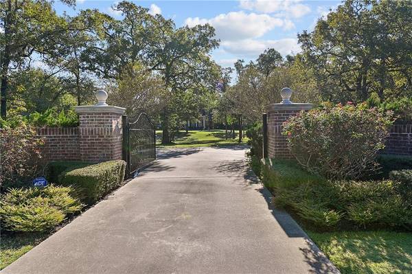 4150 Shadowbrook CIR,  College Station,  TX 77845