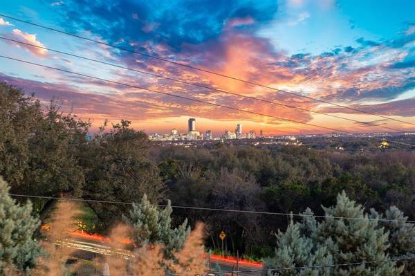 4005 Balcones DR, Austin, TX 78731