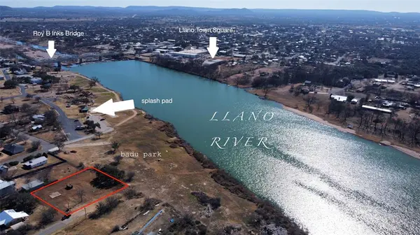 600 Ashley Ave, Llano, TX 78643