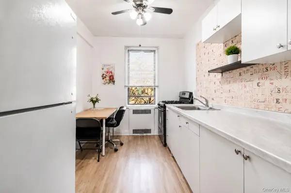 69-10 Yellowstone BLVD #505, Forest Hills, NY 11375