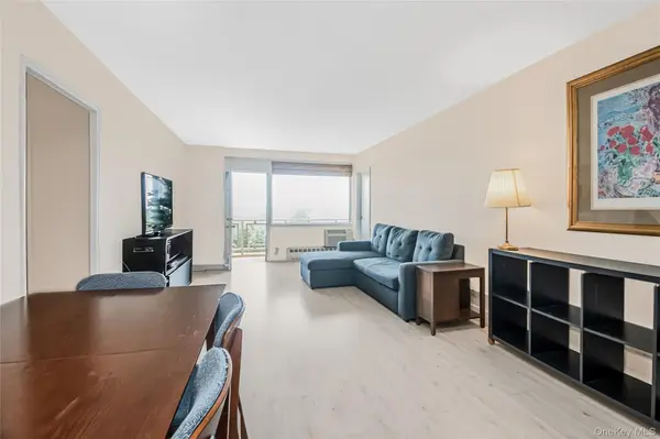 5900 Arlington AVE #4G, Bronx, NY 10471
