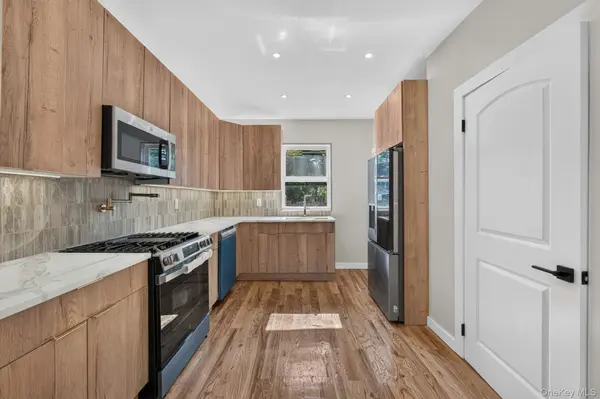 11934 145th ST, Jamaica, NY 11436
