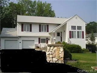 51 Keats DR, New Windsor, NY 12553
