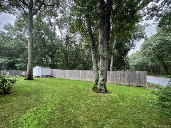 1800 Osborn Ave. Unit 1E Osborn, Riverhead, NY 11901