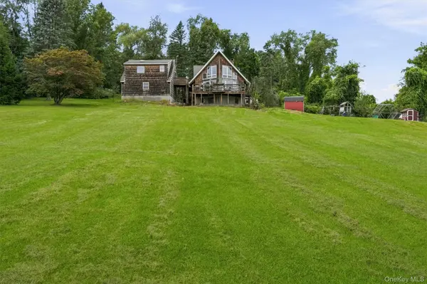 123 Stagecoach PASS, Stormville, NY 12582