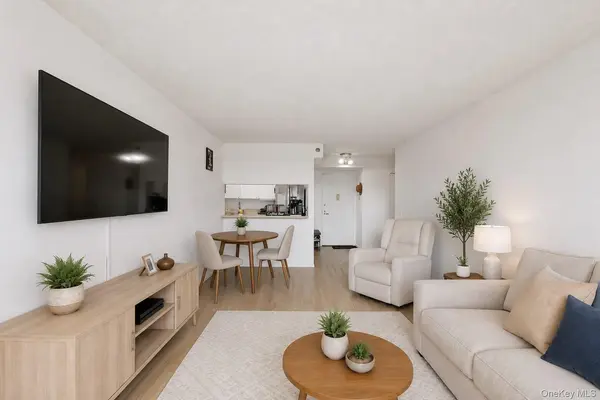 4-74 48th AVE #14M, Long Island City, NY 11109