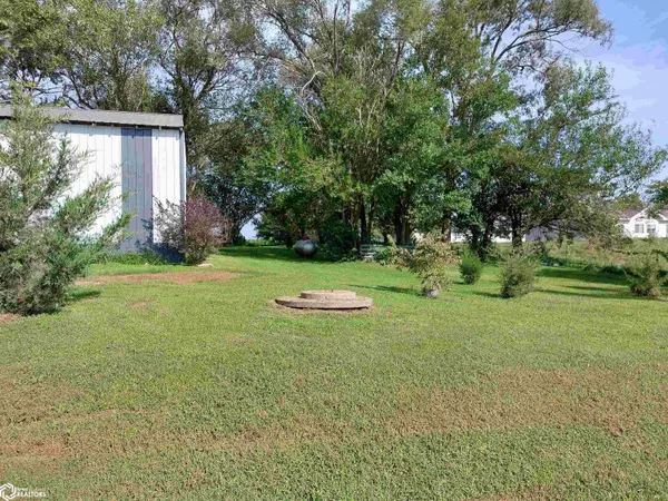 2900 N 8Th ST, Red Oak, IA 51566