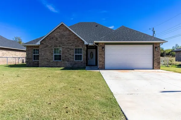8816 N Shartel AVE, Oklahoma City, OK 73114