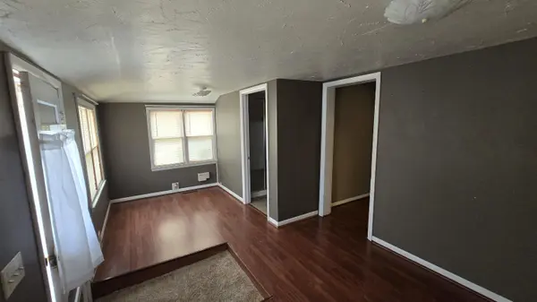 111 W 1st, Medicine Lodge, KS 67104