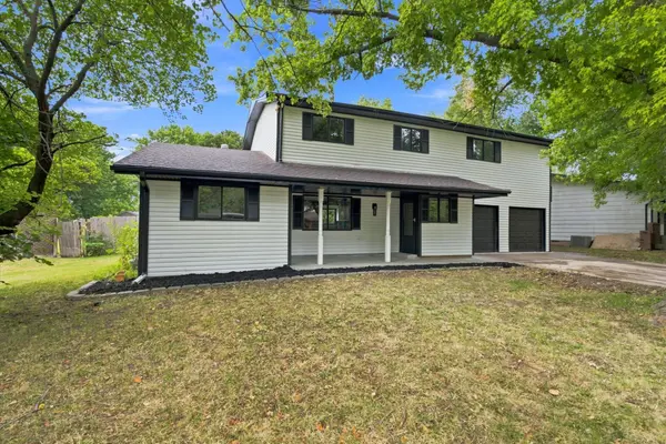 519 Renee Dr, Andover, KS 67002