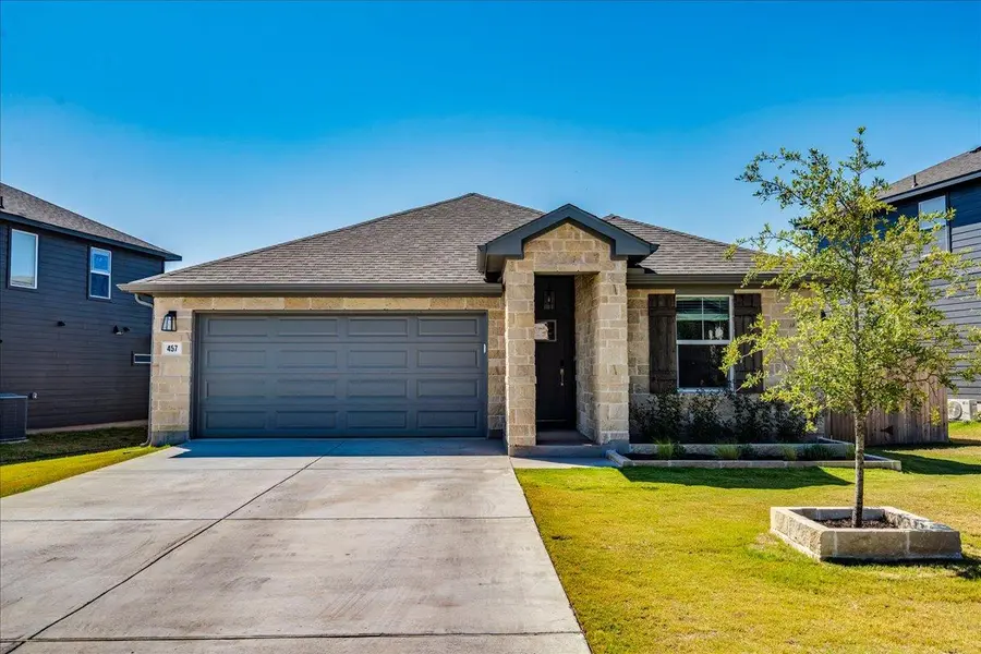 457 El Capitan LOOP, Dripping Springs, TX 78620