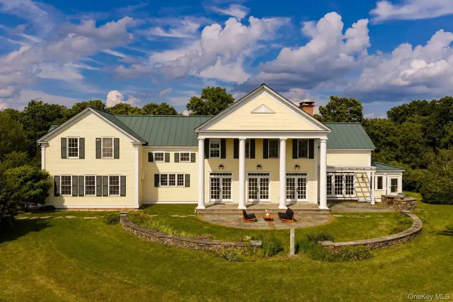 189 Sutherland RD, Chatham, NY 12184