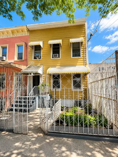 545 Logan ST, Brooklyn, NY 11208