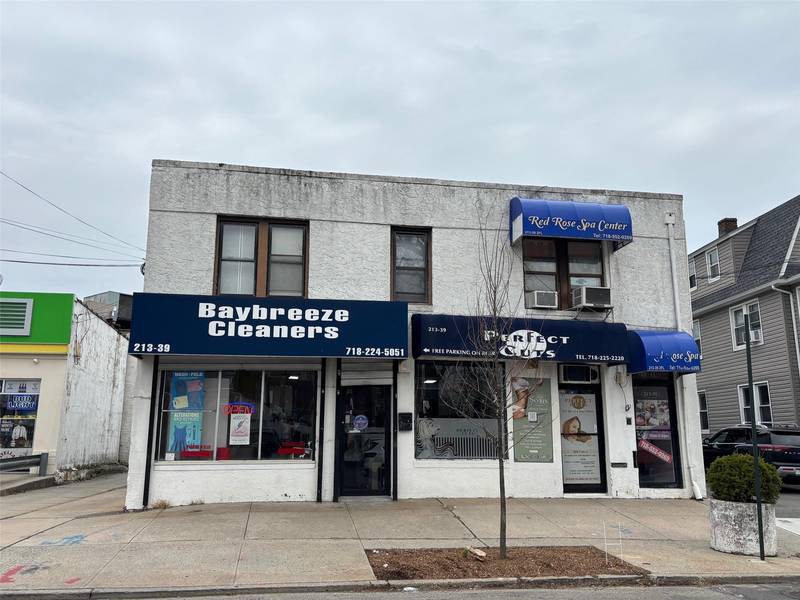 213-39 35 Ave, Bayside, NY 11361