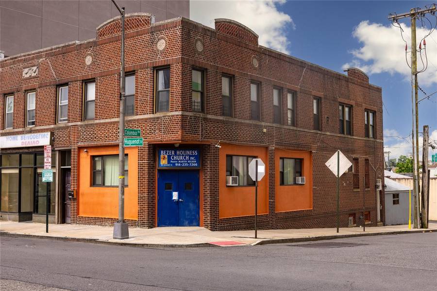 375 Huguenot ST, New Rochelle, NY 10801