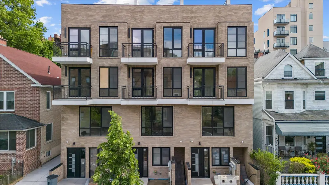 312 Fenimore ST, Brooklyn, NY 11225