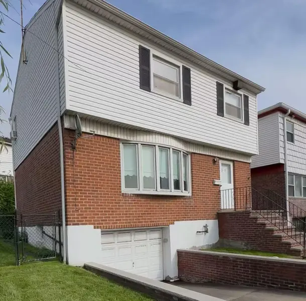 2311 Whitestone EXPY, Whitestone, NY 11357