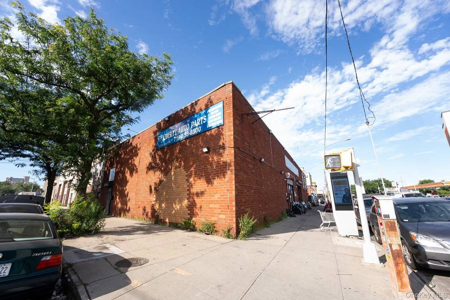 0 Liberty, Sutphin, Tuckerton, 148th, 105th, Jamaica, NY 11433