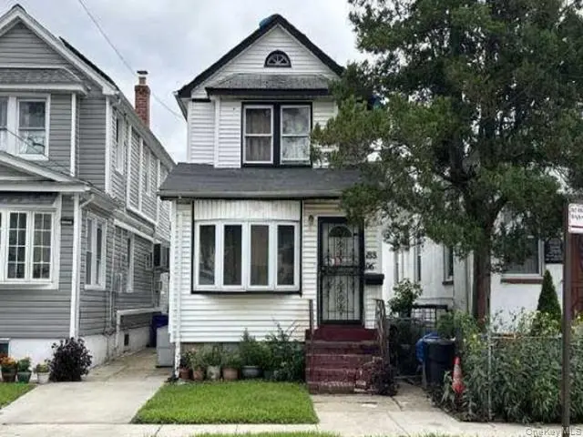 18806 Nashville BLVD, Springfield Gardens, NY 11413