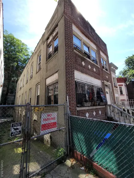1748 Eastburn AVE, Bronx, NY 10457