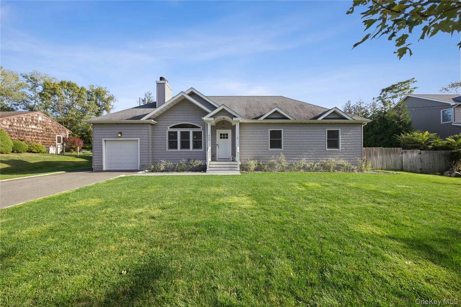 380 Homestead WAY, Greenport, NY 11944