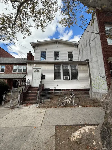 10849 43rd AVE, Corona, NY 11368