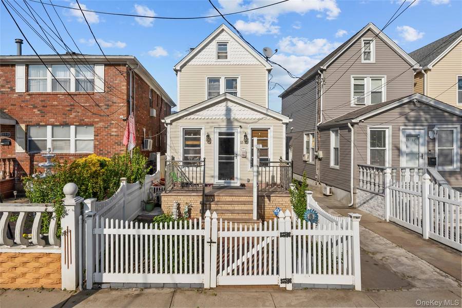 115-15 127 ST, Richmond Hill S., NY 11420