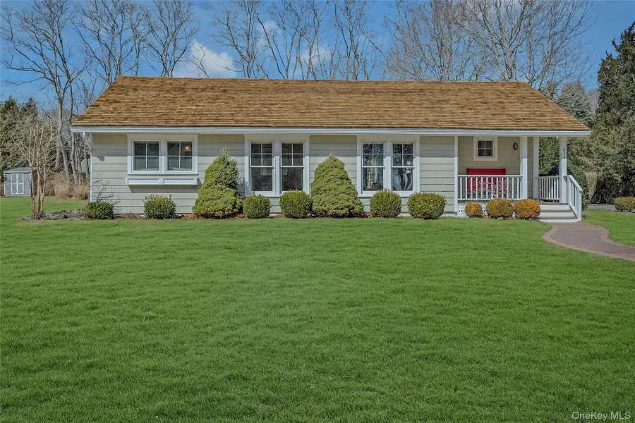 635 Strohson RD, Cutchogue, NY 11935