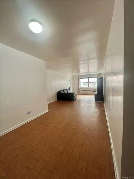 94-30 59 AVE #4H, Elmhurst, NY 11373