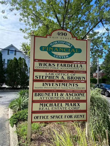 490 Main ST, Northport, NY 11768