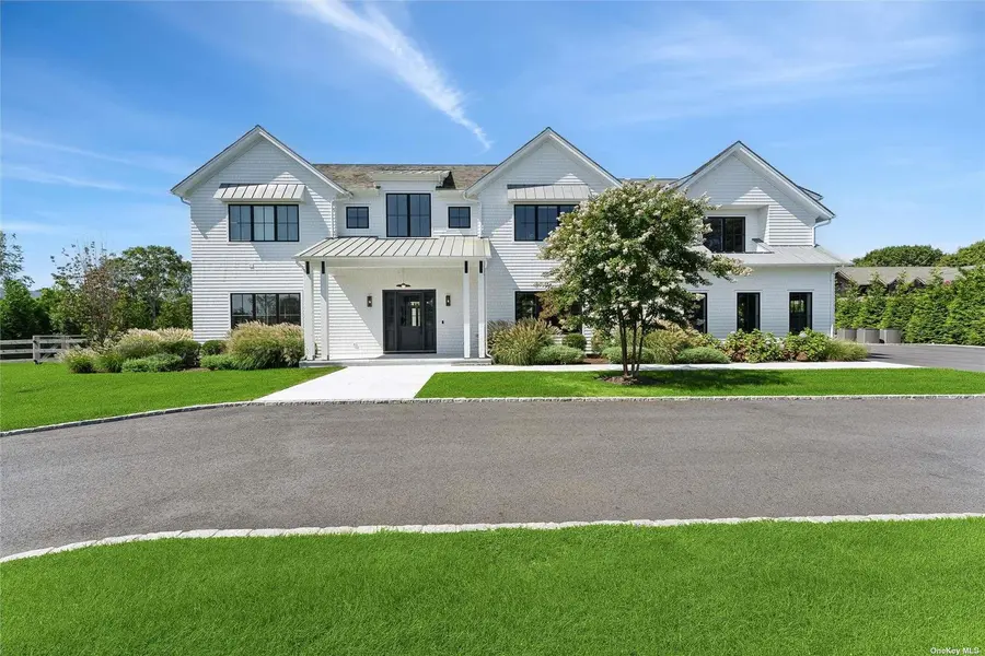53A Tanners Neck LN, Westhampton, NY 11977