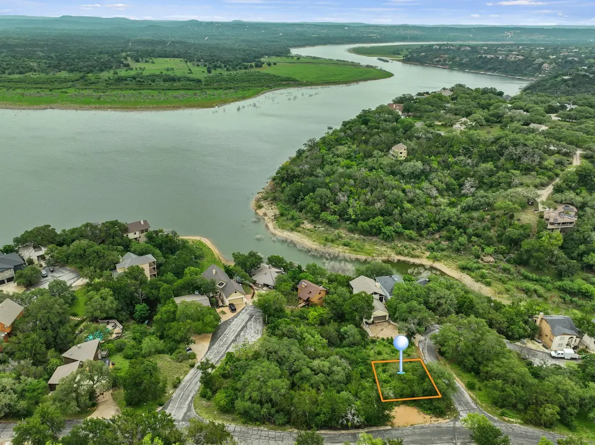 101 Center Cove II LOOP, Spicewood, TX 78669