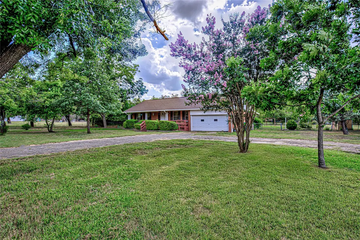 18 Pillow RD, Sunset Valley, TX 78745