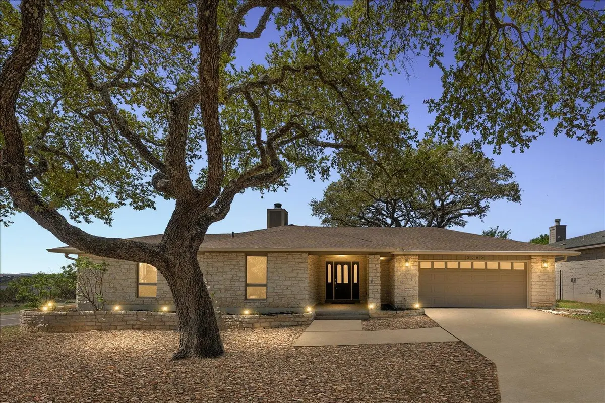 3000 Drake CV, Lago Vista, TX 78645