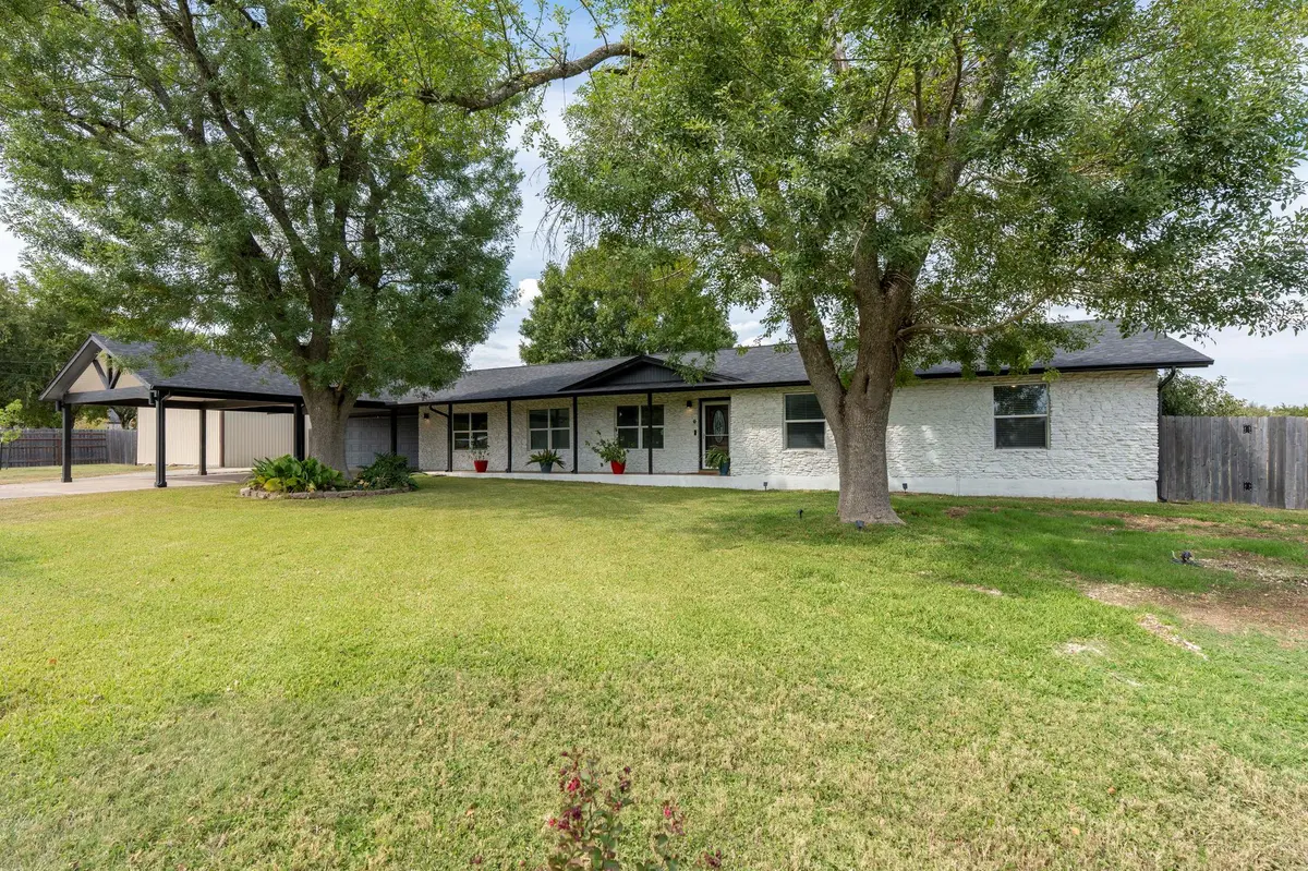 130 Hy RD, Buda, TX 78610