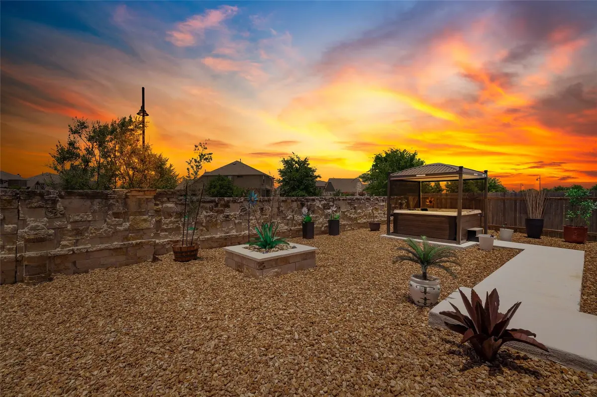 112 Peggy CV, Liberty Hill, TX 78642