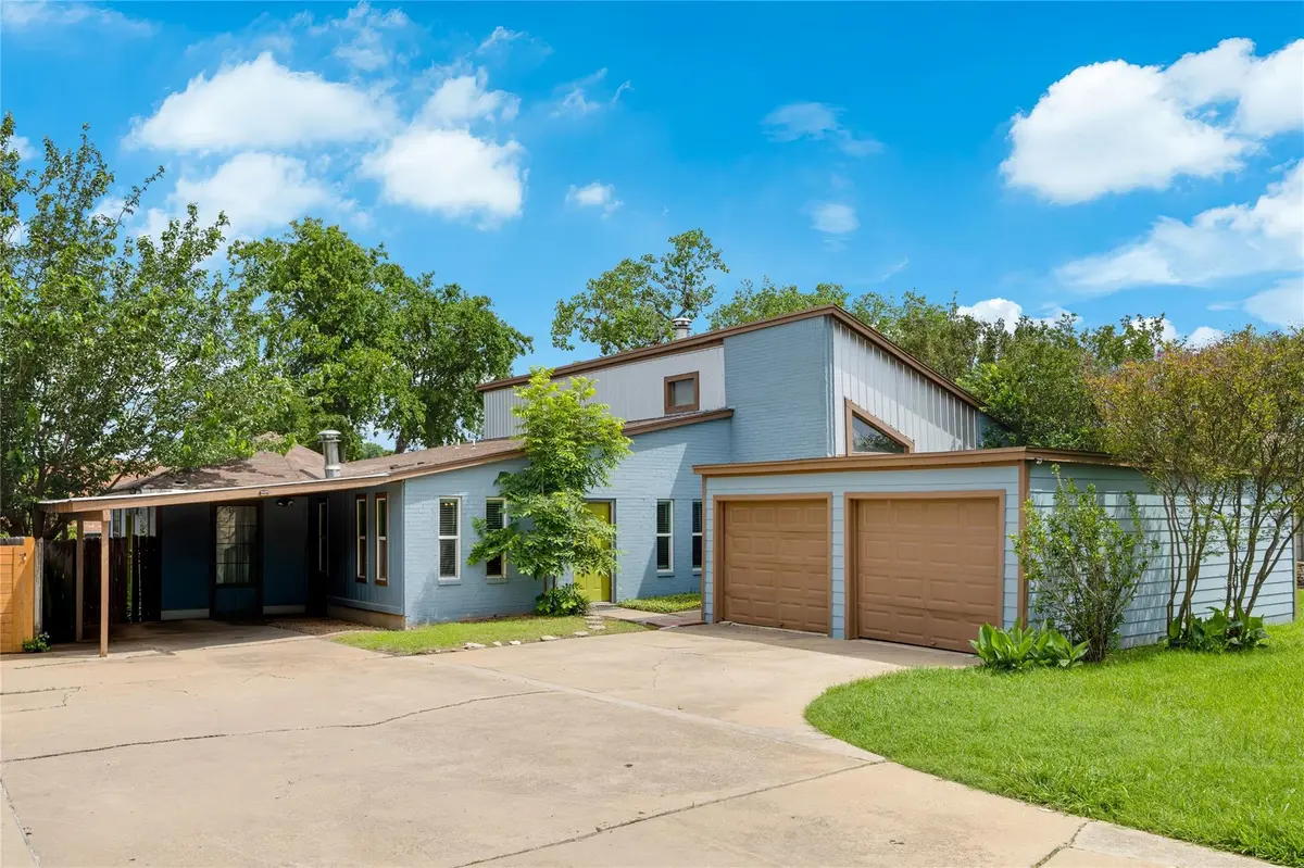 1807 Briar Hill DR #A & B, Austin, TX 78741