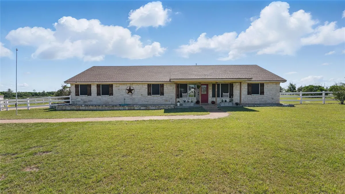 310 Hatter DR, Moody, TX 76557